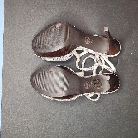 Michael Kors Silver platform snakeskin Pumps Strappy heel , size 8.5 - Picture 7 of 7